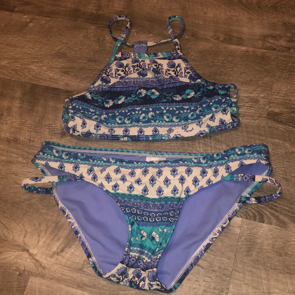 Blue bikini